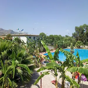 3* Курортный комплекс Villaggio Alkantara