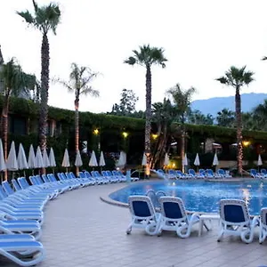 Caesar Palace Giardini Naxos