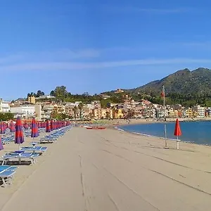 Al Sole Di Sicilia לינה וארוחת בוקר