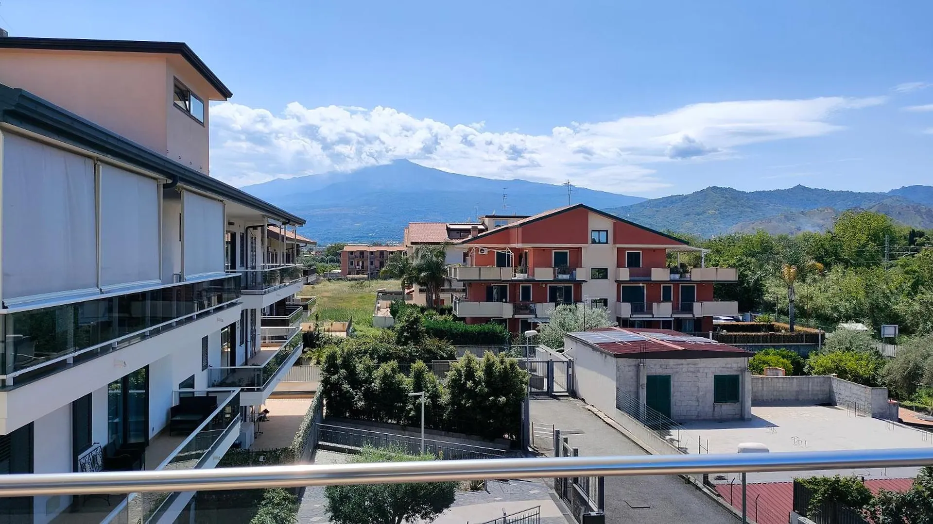 Recanati Chic Apartament -La Maison De La Madame Giardini Naxos Apartment